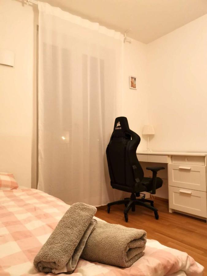 Gemuetliches Privatzimmer In Geraeumiger Gemeinschaftswohnung Δρέσδη Εξωτερικό φωτογραφία